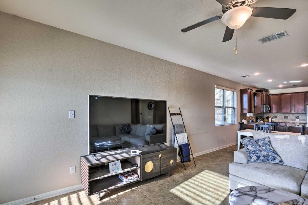 San Antonio Home With Yard About 8 Mi To Lackland! Bagian luar foto