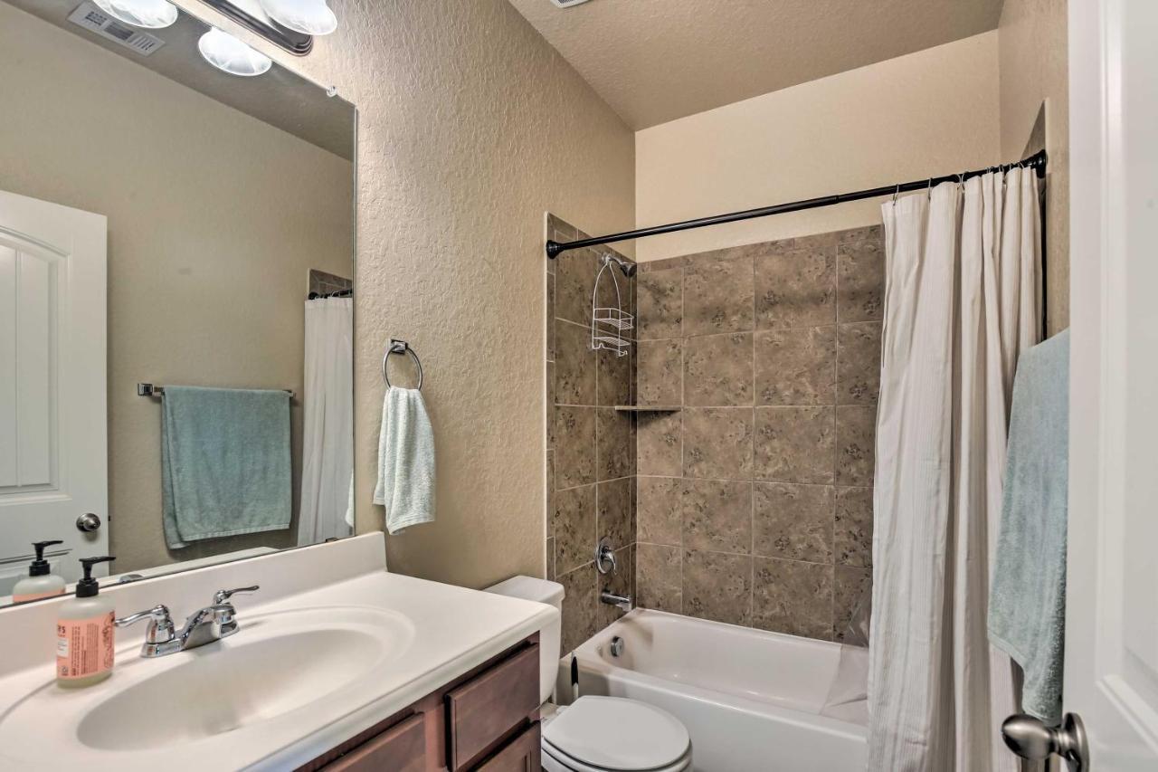 San Antonio Home With Yard About 8 Mi To Lackland! Bagian luar foto